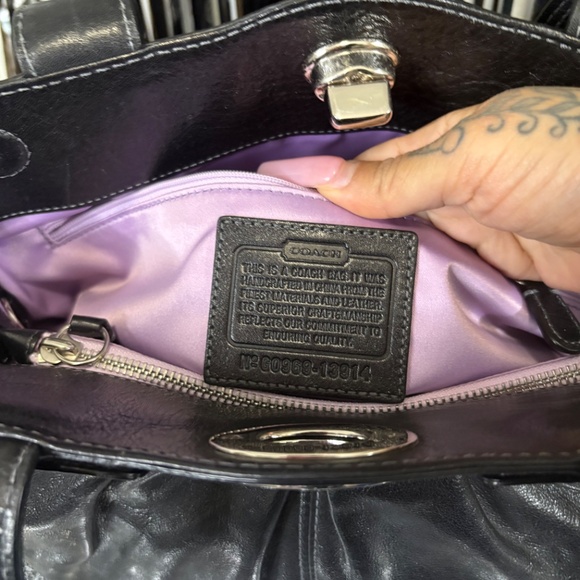 COACH Garnet Shoulder Bag - Picture 6 of 7